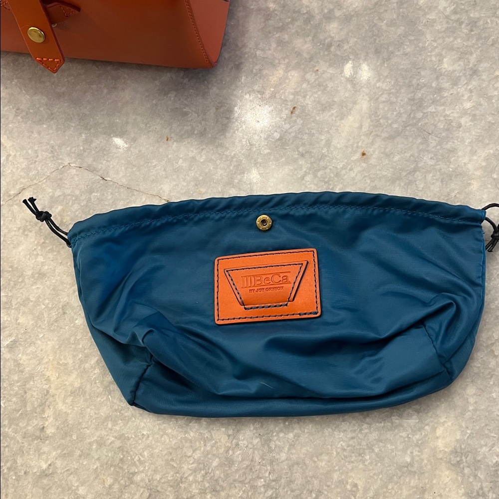 IIIBeCa by Joy Grayson Orange Leather Toiletry Bag NWOT - Picture 10 of 12